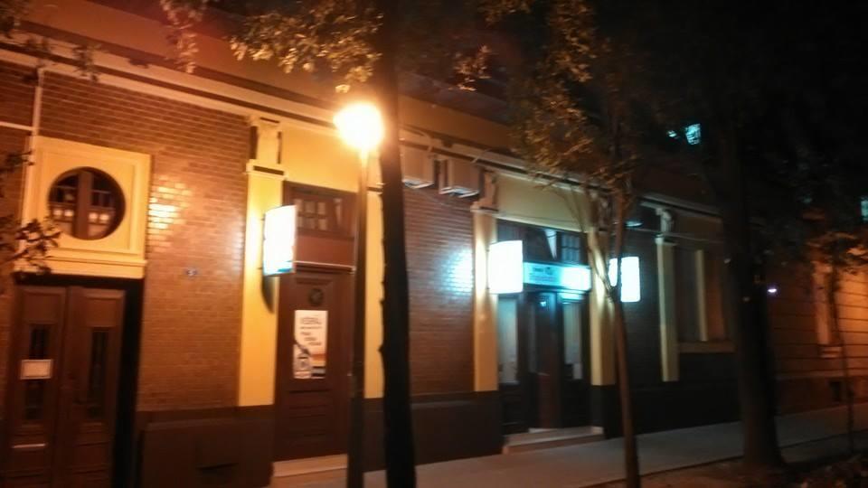 Hostel Paparazzo & Apartmens Kikinda Exterior photo